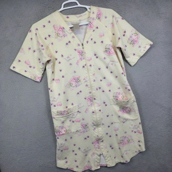 Vintage Anne Levin Nightgown Womens Medium Cream Floral Books Grannycore Classic - Picture 1 of 14